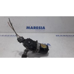 Citroen - DS3 - Front wiper motor