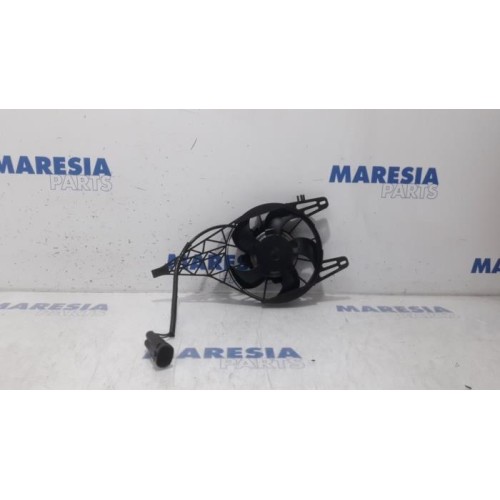 Citroen - DS3 - Kühlgebläse Motor