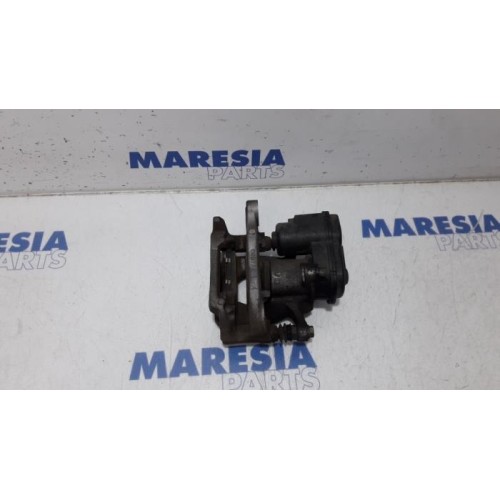 Renault - Kadjar - Rear brake calliper, right