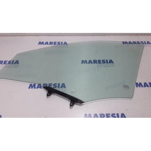 Renault - Kadjar - Door window 4-door, front right