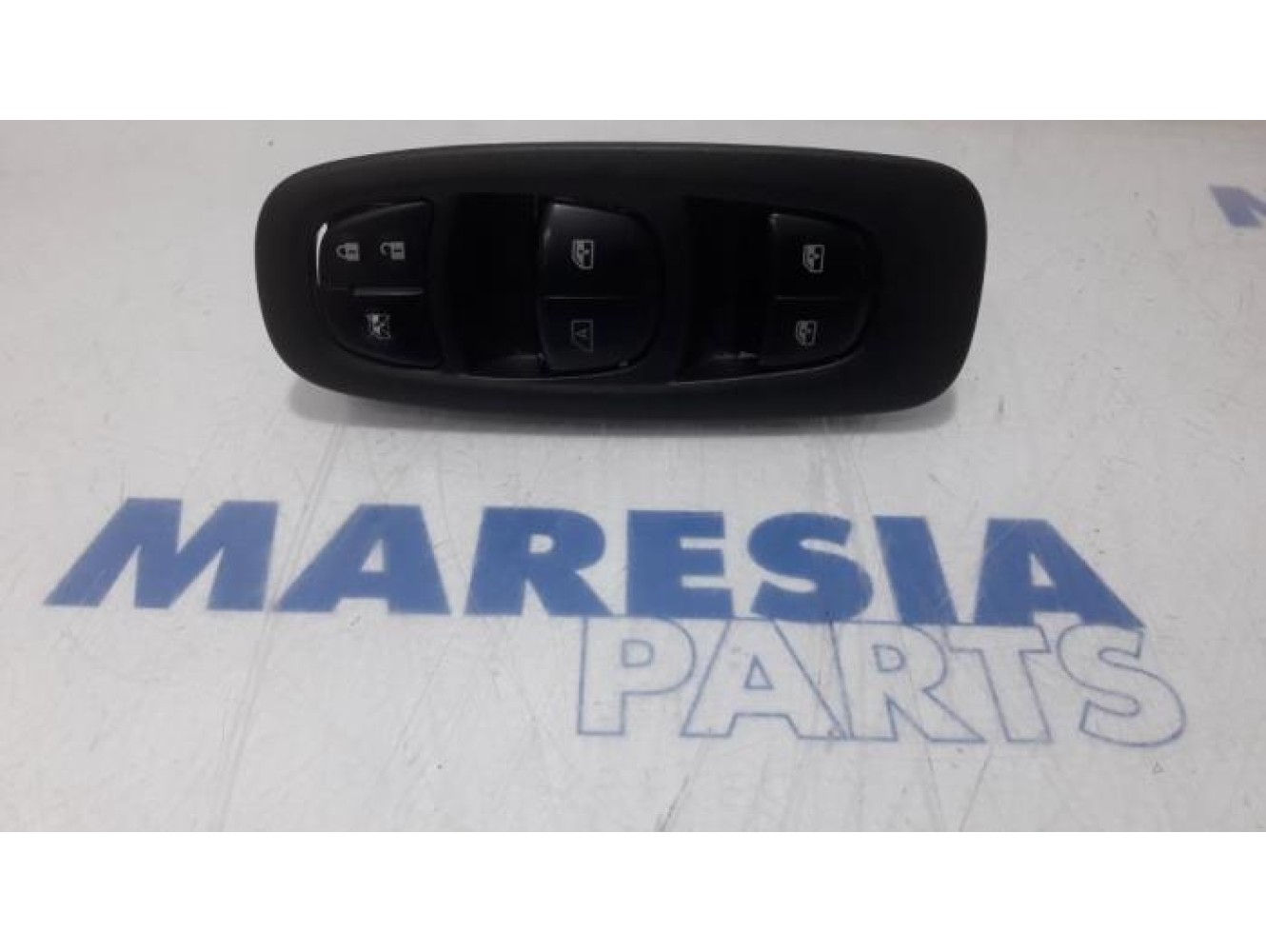Renault - Kadjar - Multi-functional window switch
