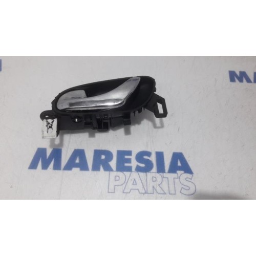 Renault - Kadjar - Door handle 4-door, front left