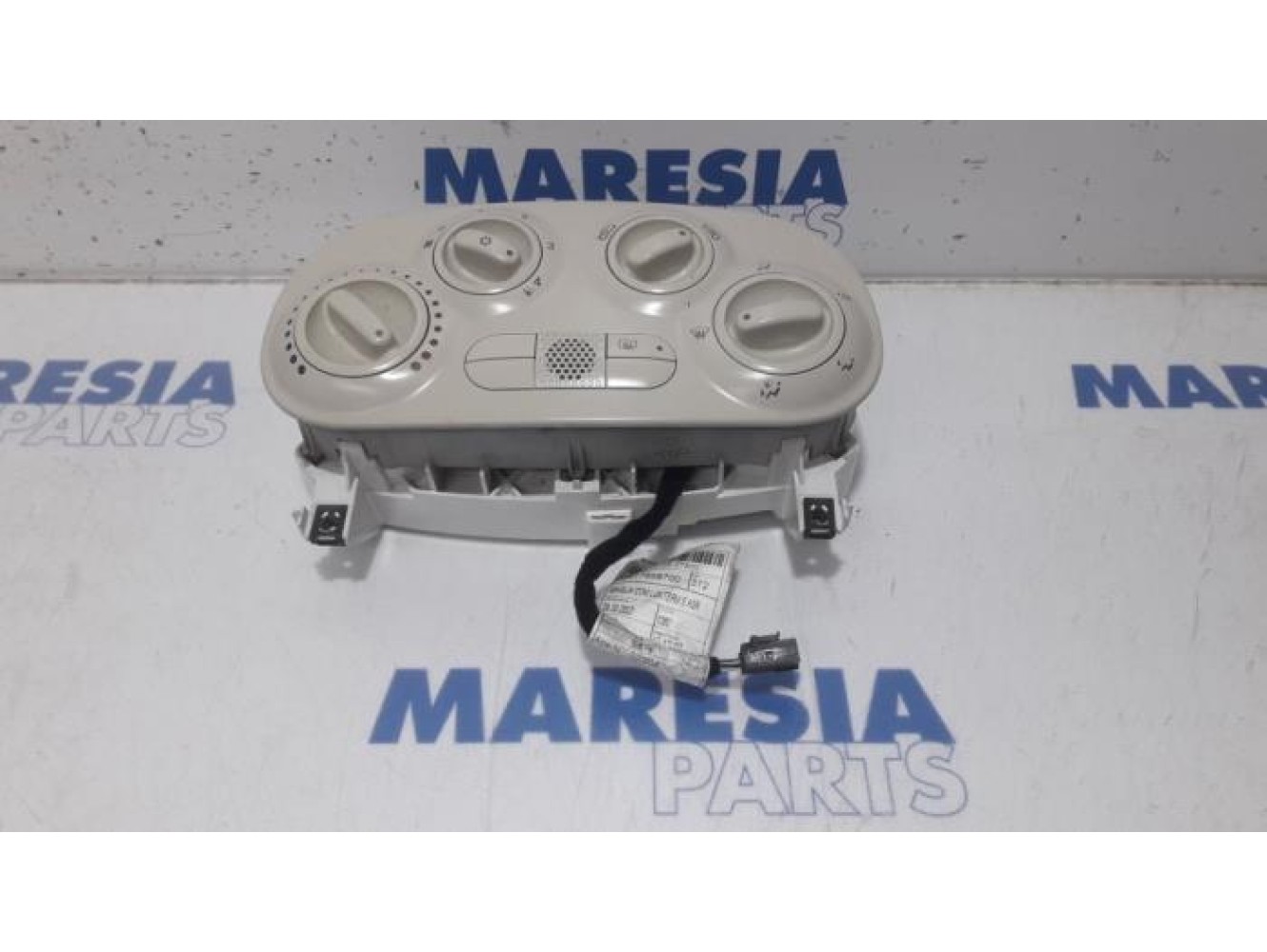 Fiat - 500 - Heater control panel