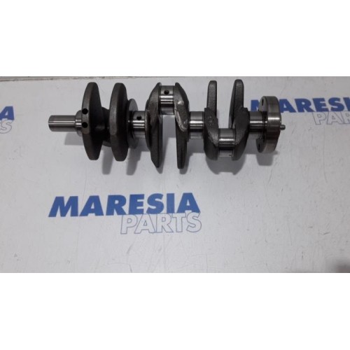 Renault - Clio - Crankshaft