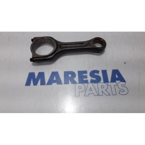 Citroen - Jumpy - Connecting rod