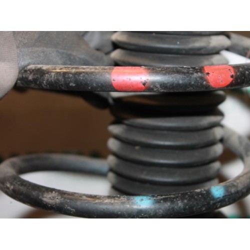 Peugeot - 307 - Front shock absorber rod, right