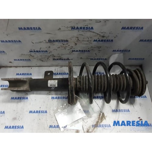 Peugeot - 307 - Front shock absorber rod, right