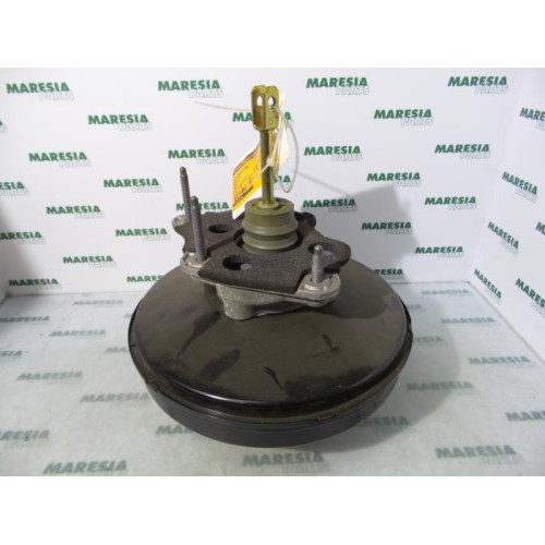 Renault - Clio - Brake servo