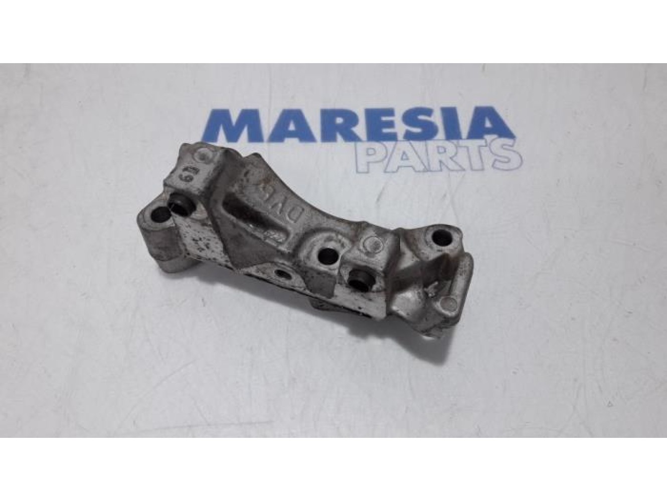 Citroen - Berlingo - Engine mount