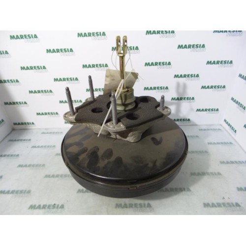 Renault - Clio - Brake servo