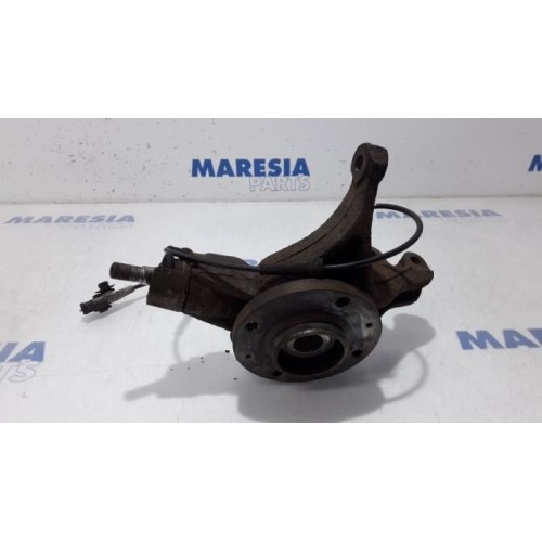 Peugeot - 308 - Knuckle, front right