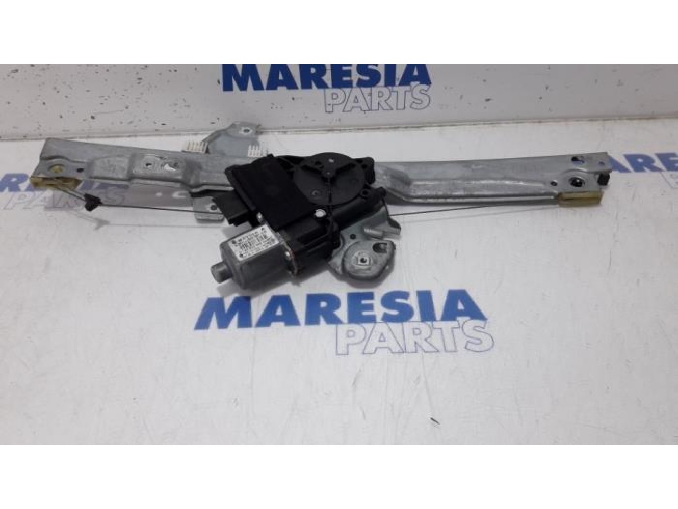 Peugeot - 308 - Window mechanism 4-door, front left