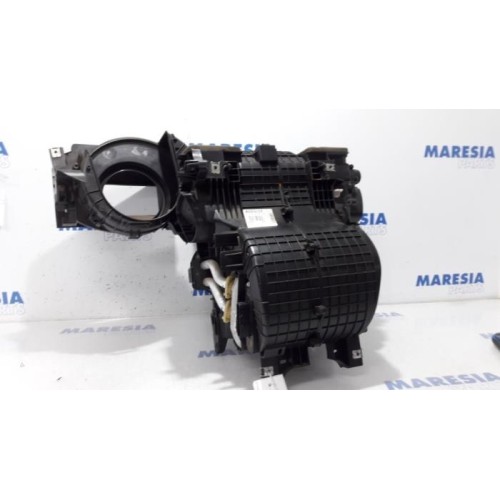 Renault - Master - Heater housing