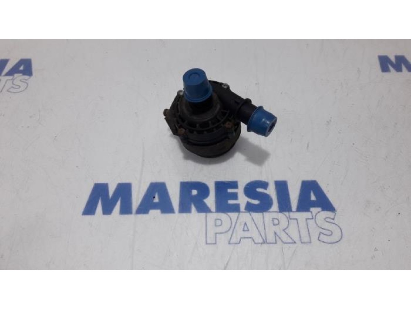 Renault - Master - Pompe à eau