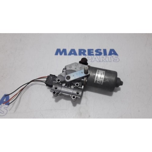 Renault - Master - Moteur essuie-glace avant