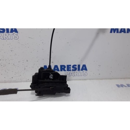 Renault - Master - Door lock mechanism 2-door, right