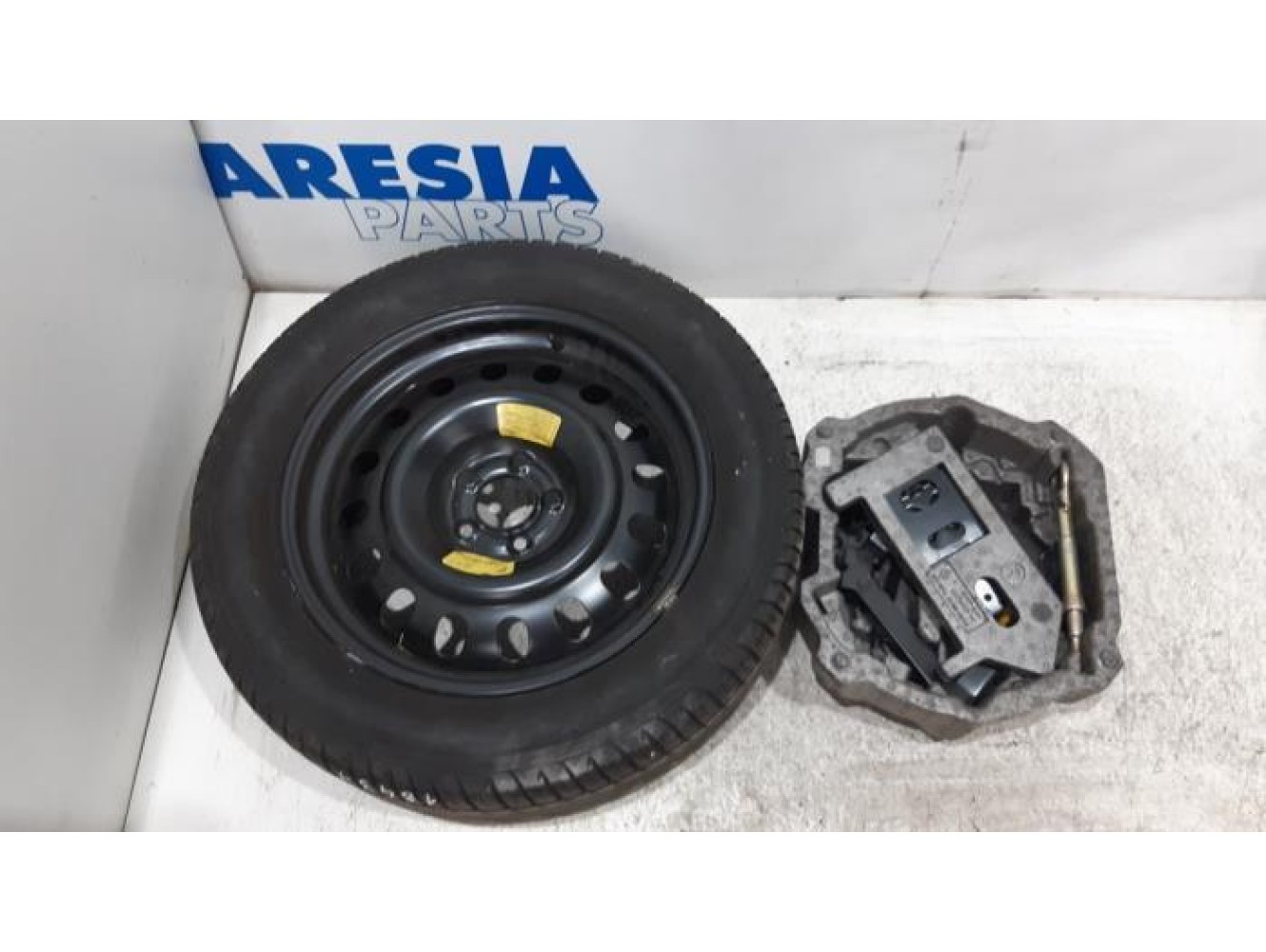 Citroen - C6 - Krikset + reservewiel
