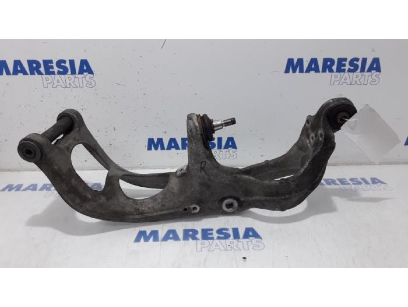 Citroen - C6 - Front wishbone, right