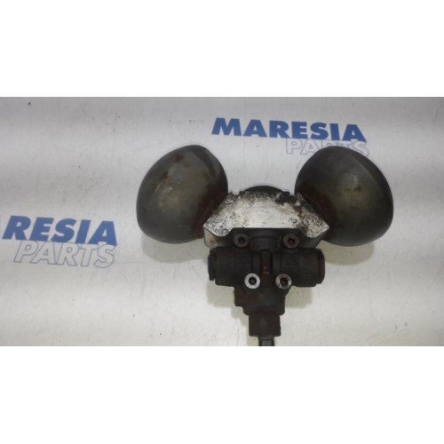 Citroen - C6 - Suspension sphere