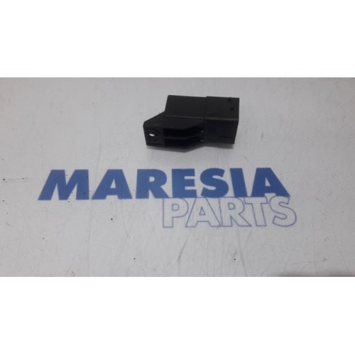 Citroen - C6 - Glow plug relay