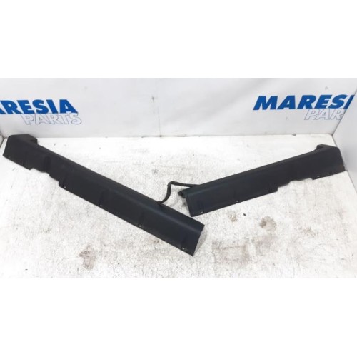 Citroen - C6 - Side skirt, left