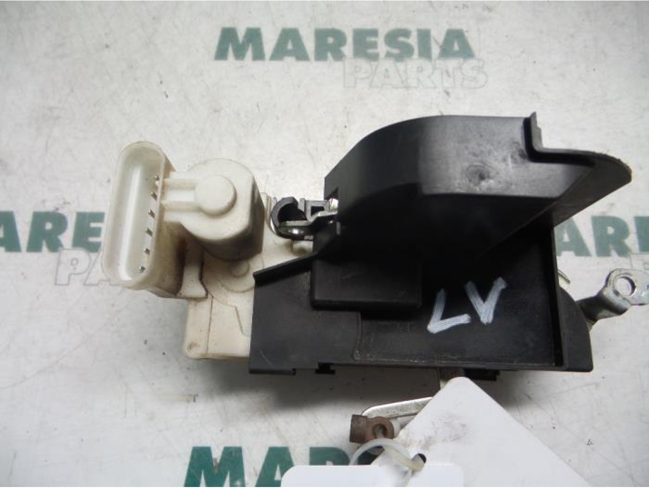 Fiat - Punto - Door lock mechanism 4-door, front left