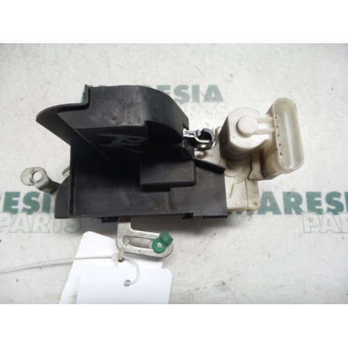 Fiat - Punto - Front door lock mechanism 4-door, right