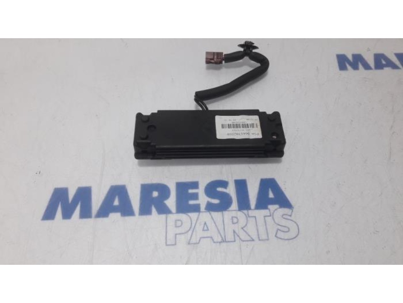 Citroen - C6 - GPS Antenne
