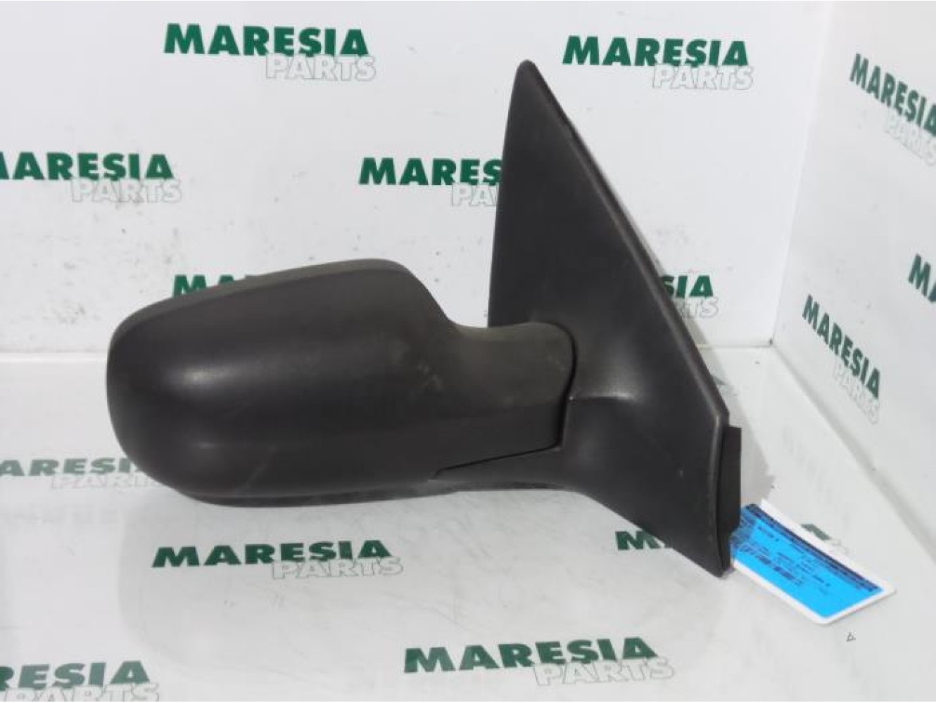Renault - Megane - Wing mirror, right