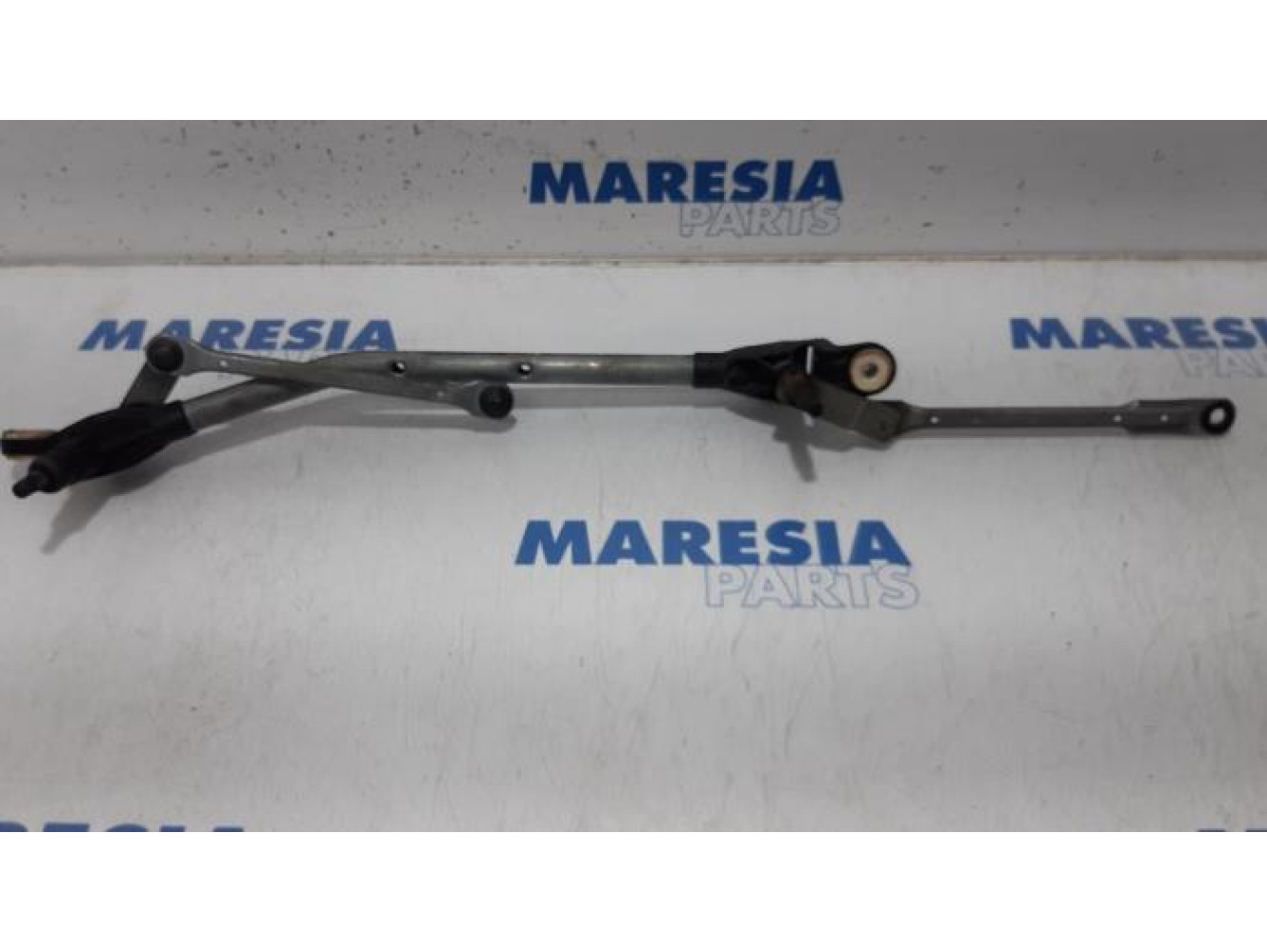 Renault - Megane - Wiper mechanism