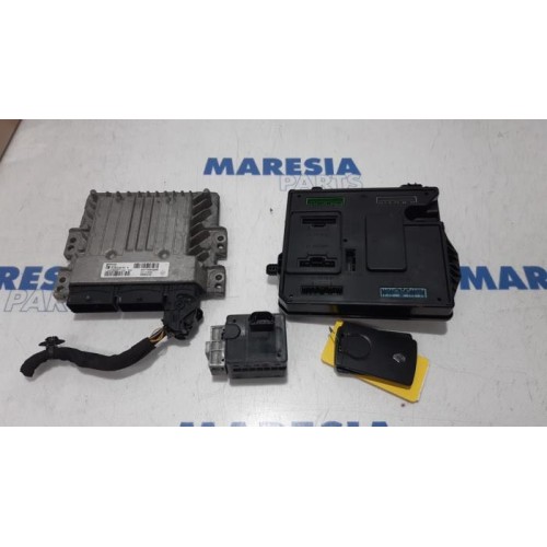 Renault - Megane - Engine management computer