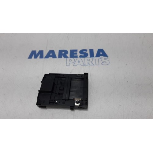Renault - Megane - Card reader (lock)