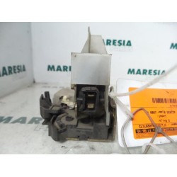 Renault - Megane Scenic - Front door lock mechanism 4-door, right