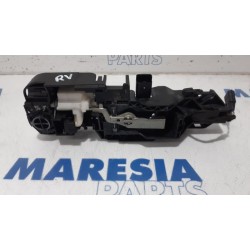 Renault - Megane - Front door handle 4-door, right