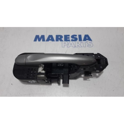 Renault - Megane - Rear door handle 4-door, right