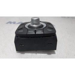 Renault - Megane - Navigation control panel