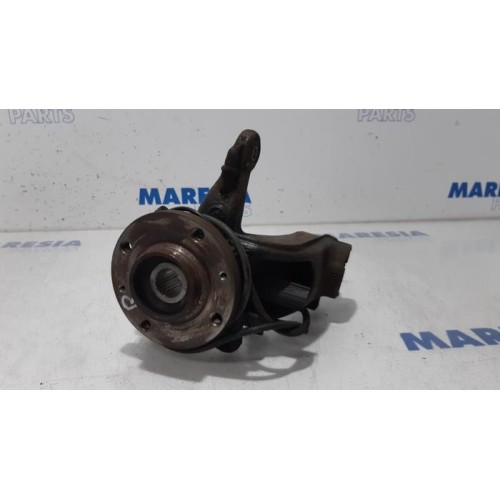 Peugeot - 207 - Knuckle, front right