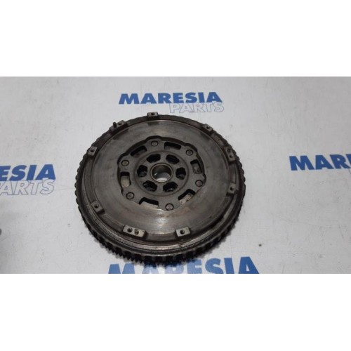 Renault - Scenic - Flywheel