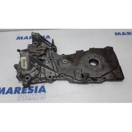 Renault - Clio - Timing cover