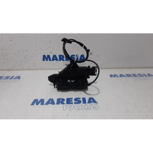 Peugeot - 207 - Front door lock mechanism 4-door, right