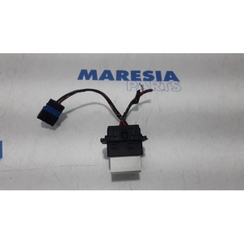 Peugeot - 207 - Heater resistor
