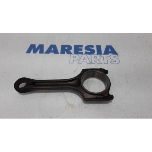 Peugeot - 207 - Connecting rod