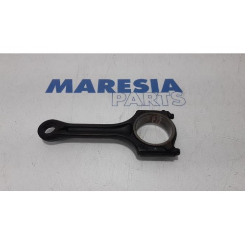 Peugeot - 207 - Connecting rod