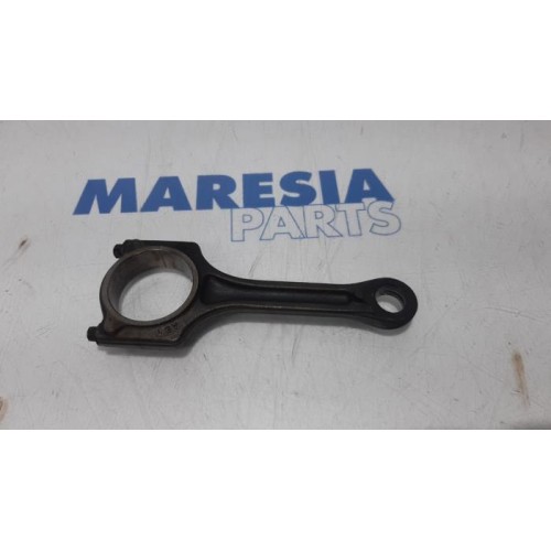 Peugeot - 207 - Connecting rod