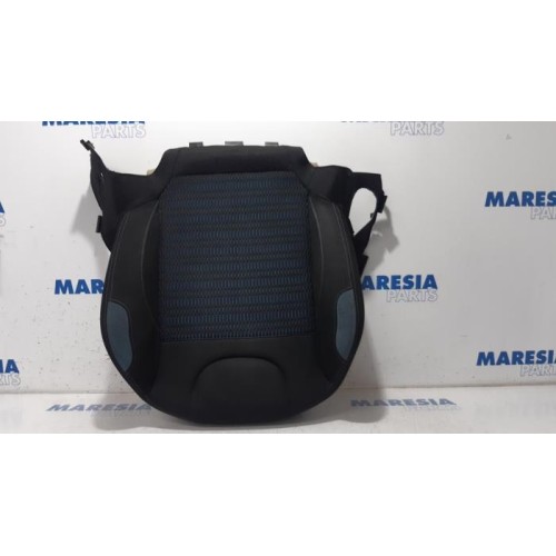 Peugeot - 208 - Seat upholstery, left