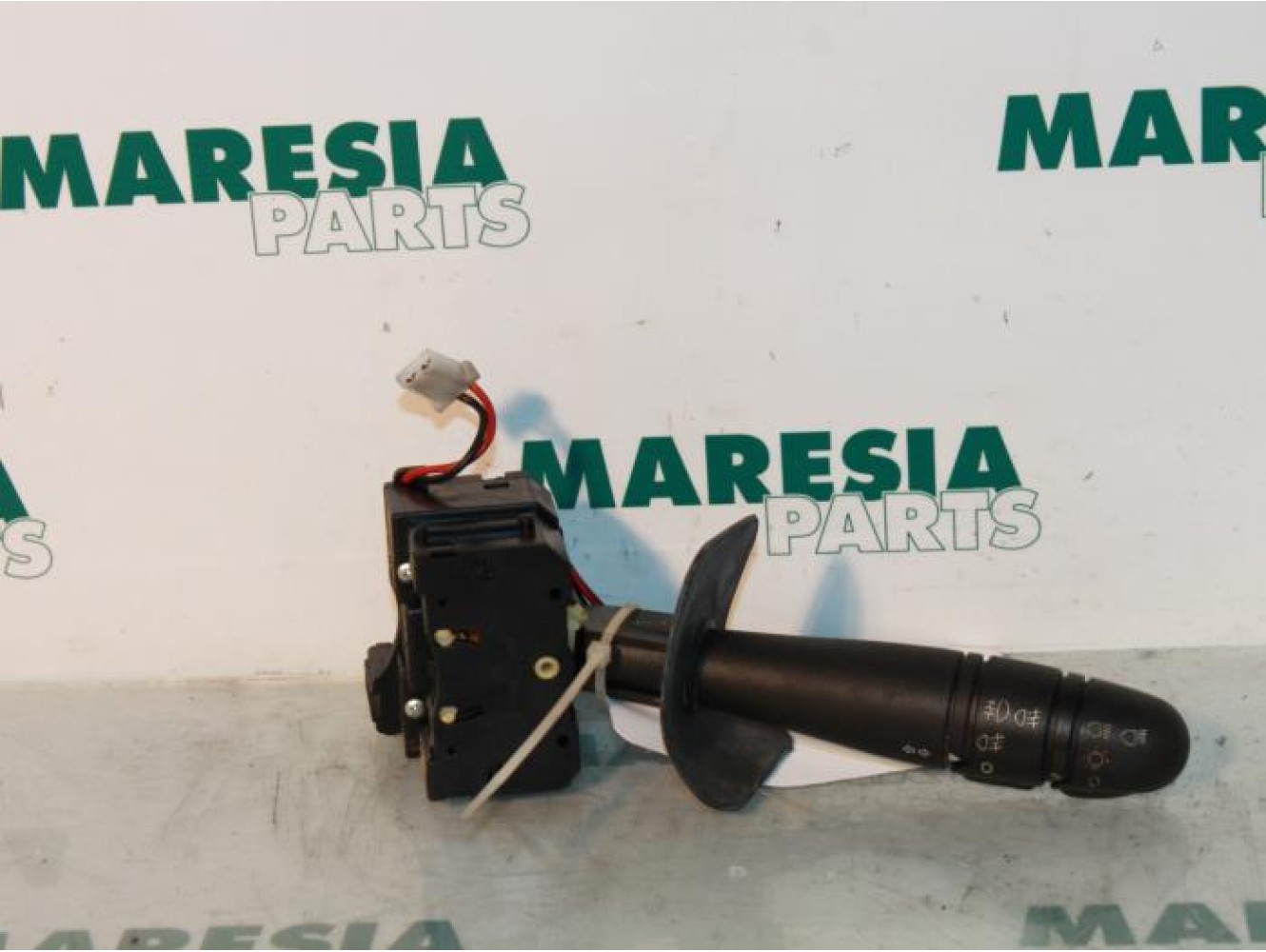 Renault - Megane - Indicator switch