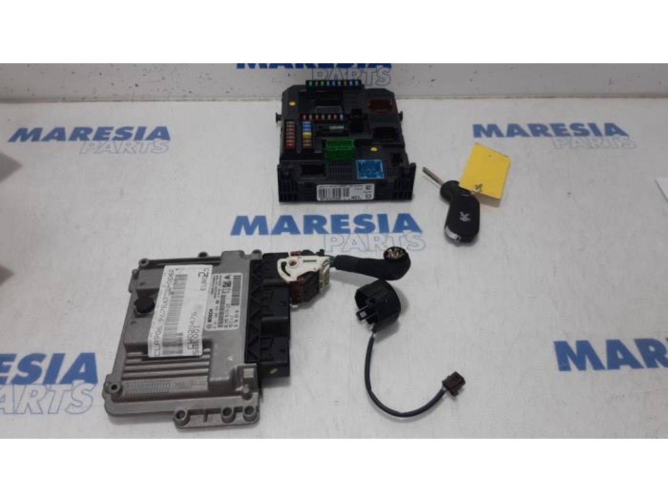 Peugeot - 208 - Engine management computer