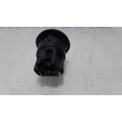 Peugeot - 208 - Connexion USB