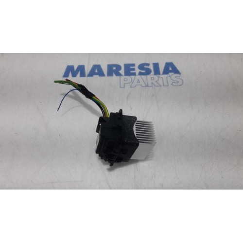 Peugeot - 208 - Heater resistor