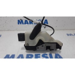 Peugeot - 208 - Front door lock mechanism 4-door, right